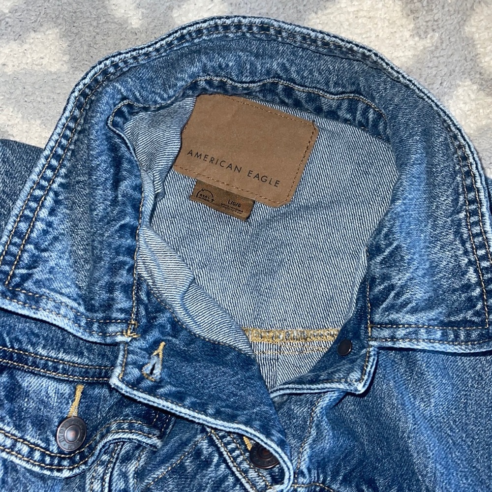 American eagle oversized denim jacket